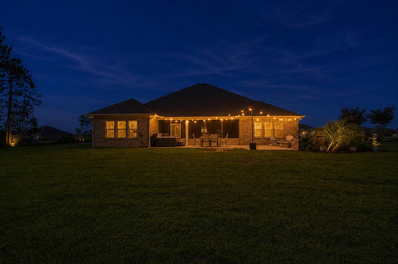 810 Brushed Dune Circle