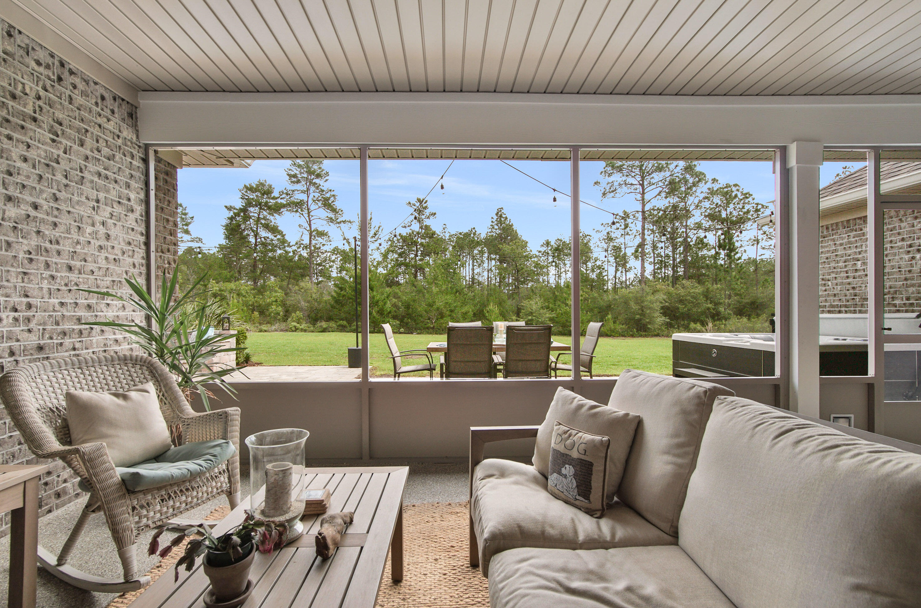 810 Brushed Dune Circle