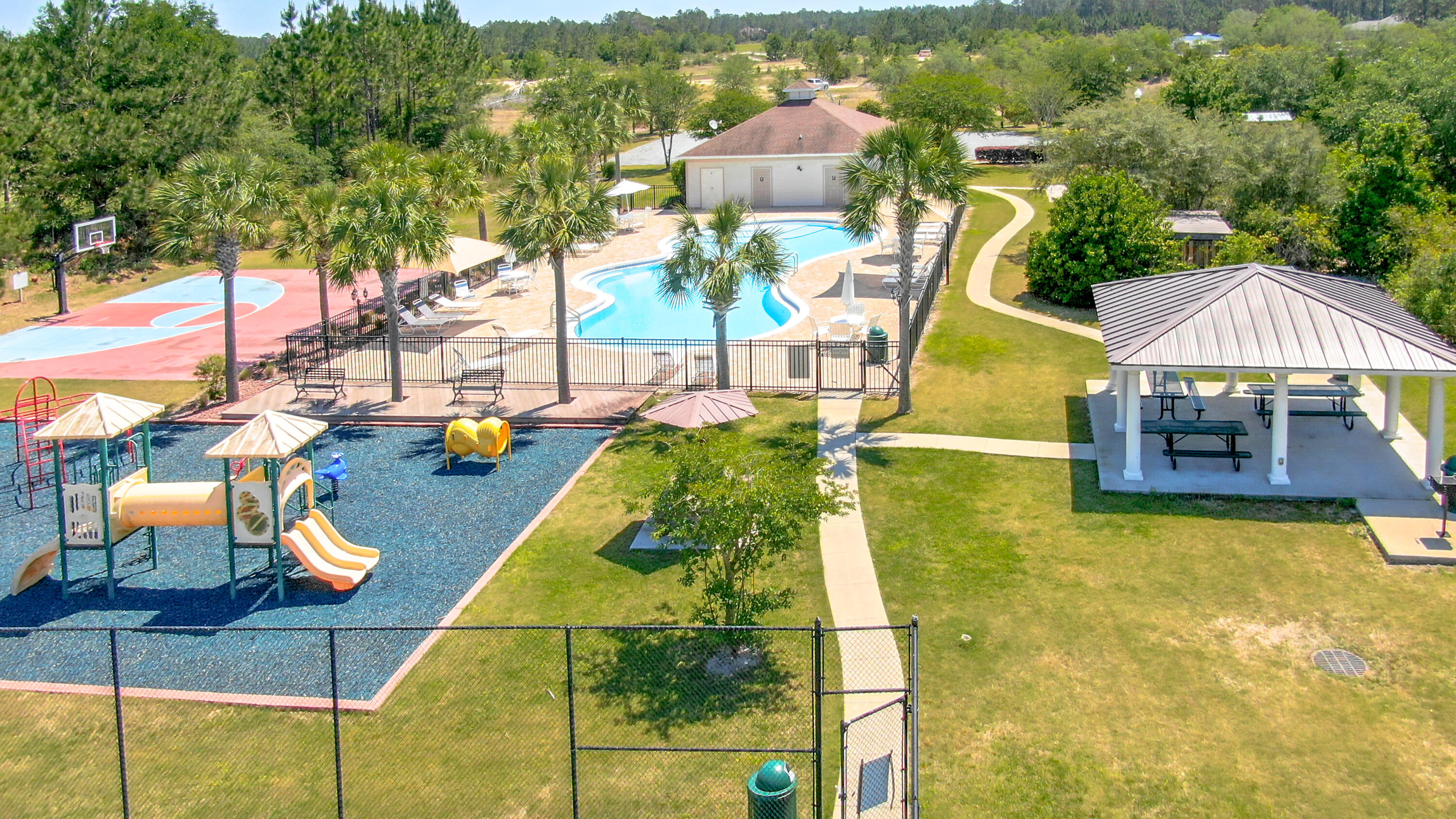 810 Brushed Dune Circle
