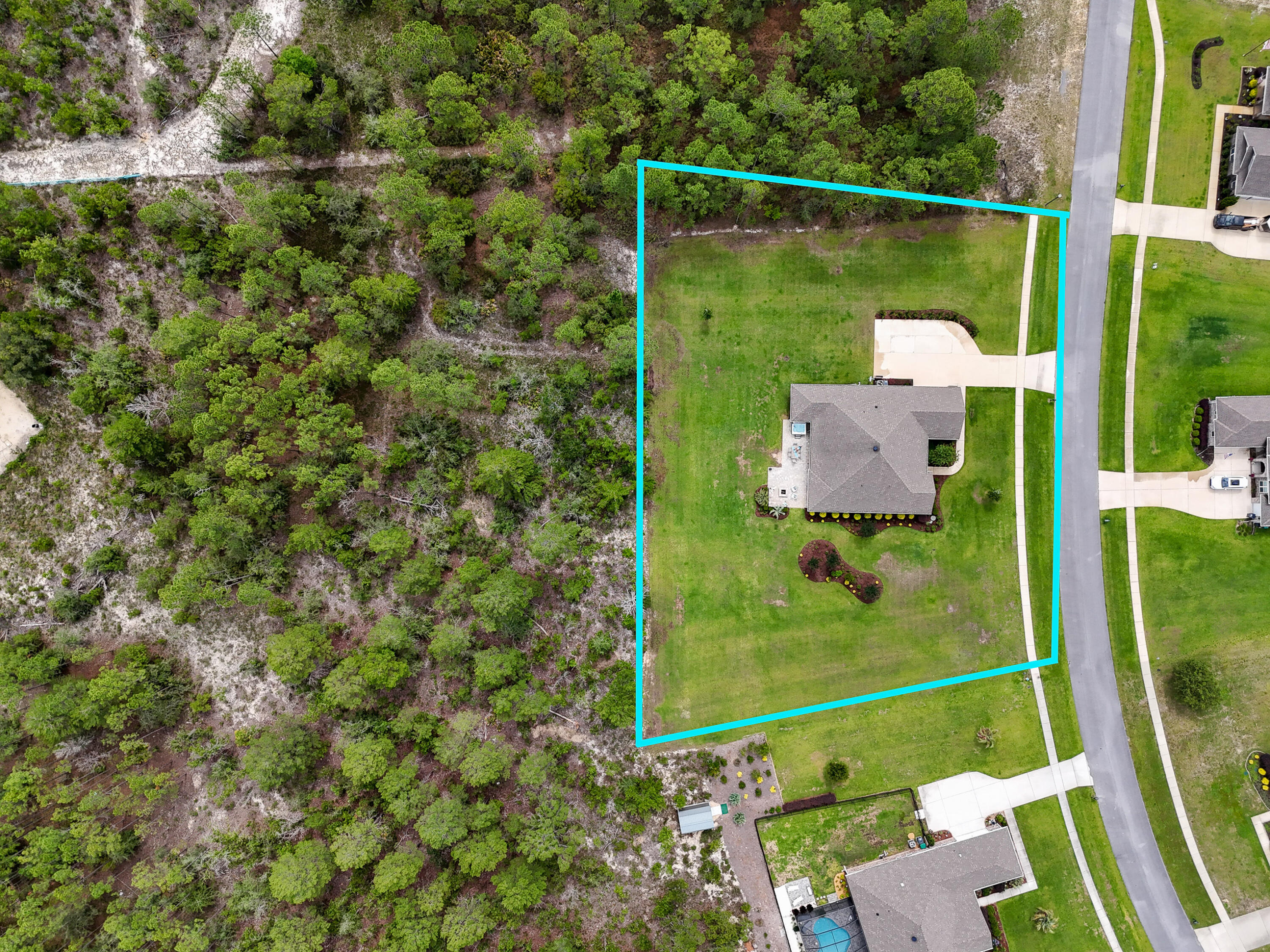 810 Brushed Dune Circle