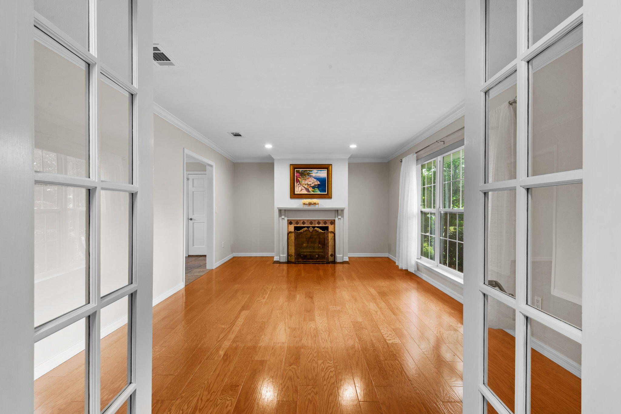 5 Maple Avenue