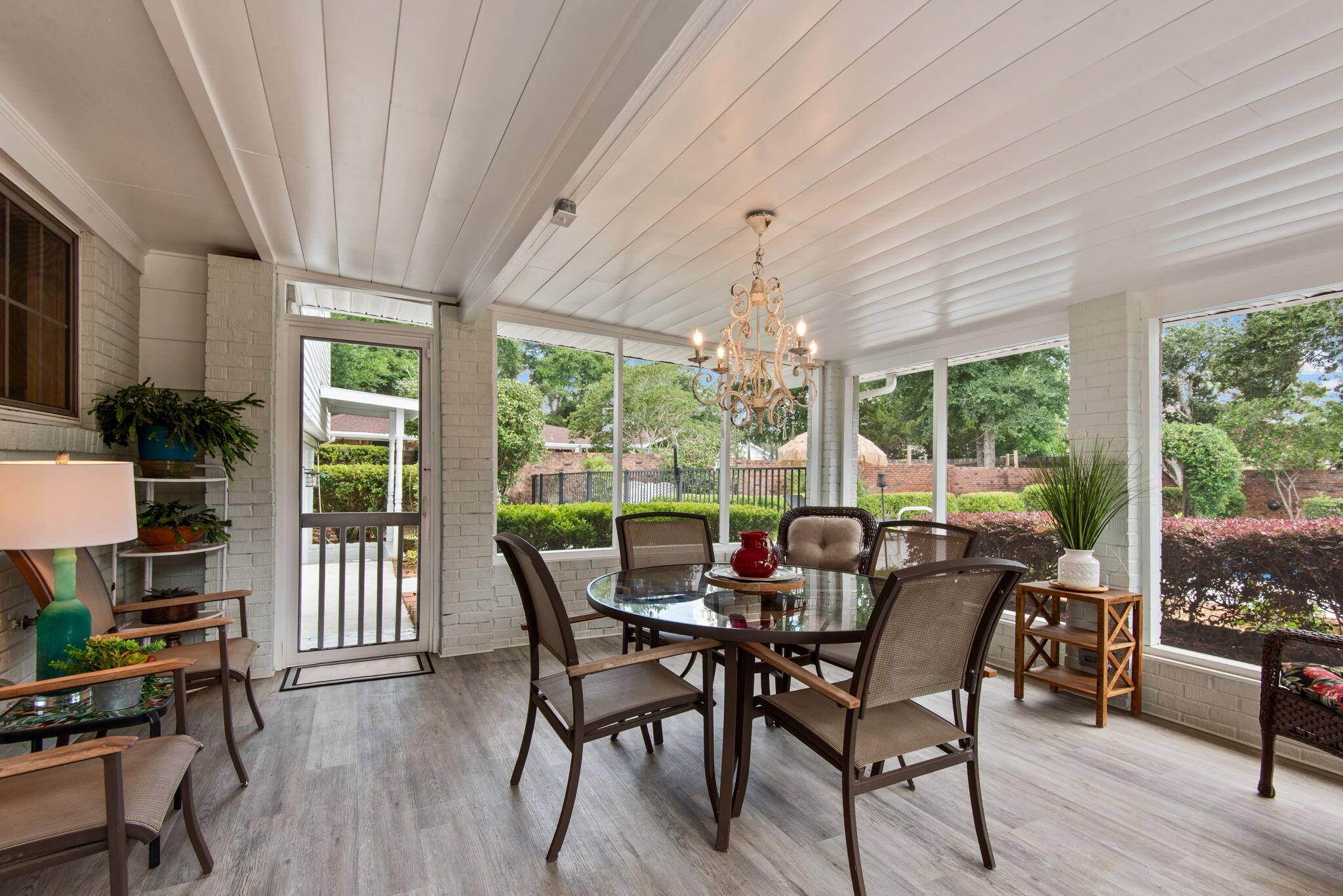 5 Maple Avenue
