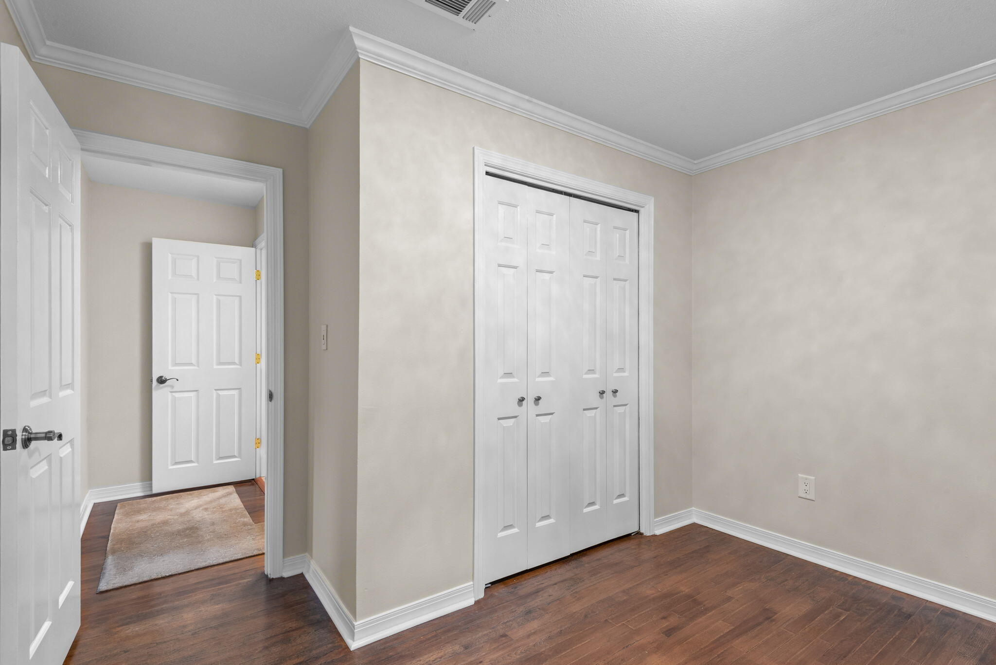 5 Maple Avenue