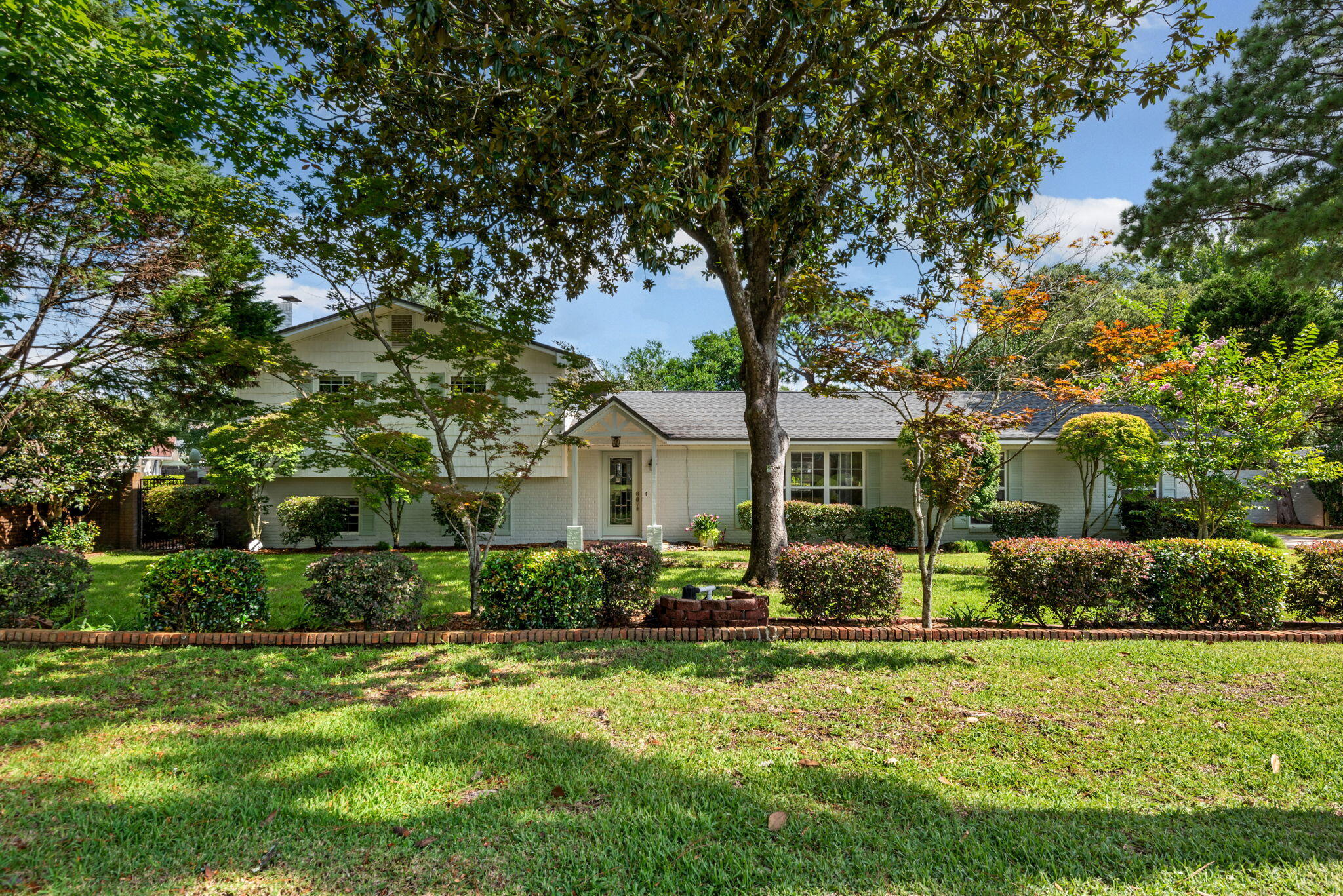 5 Maple Avenue