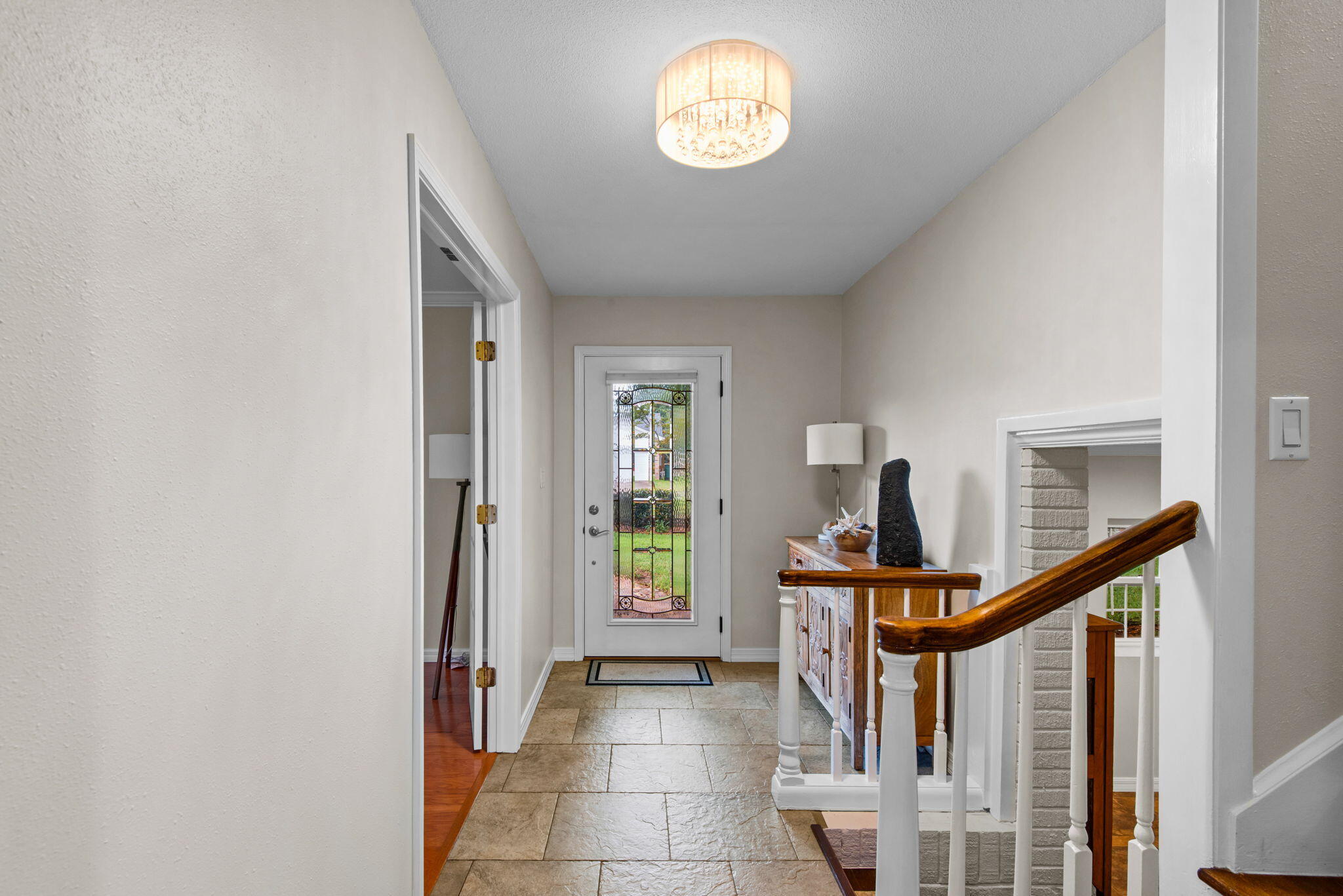 5 Maple Avenue