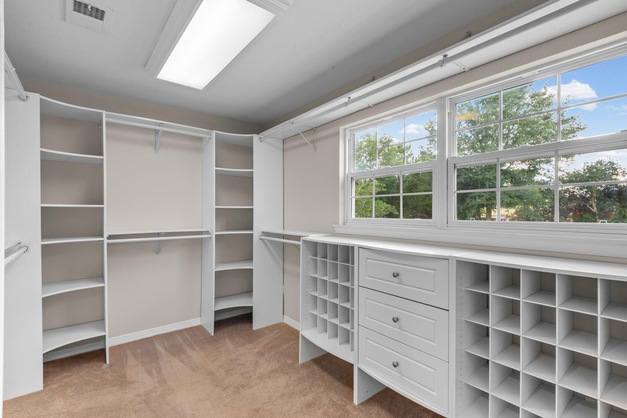 5 Maple Avenue