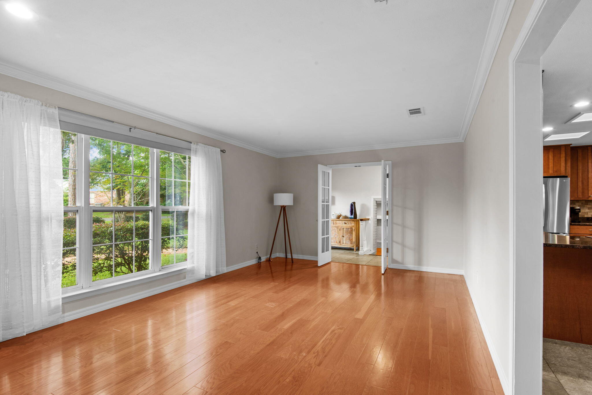 5 Maple Avenue