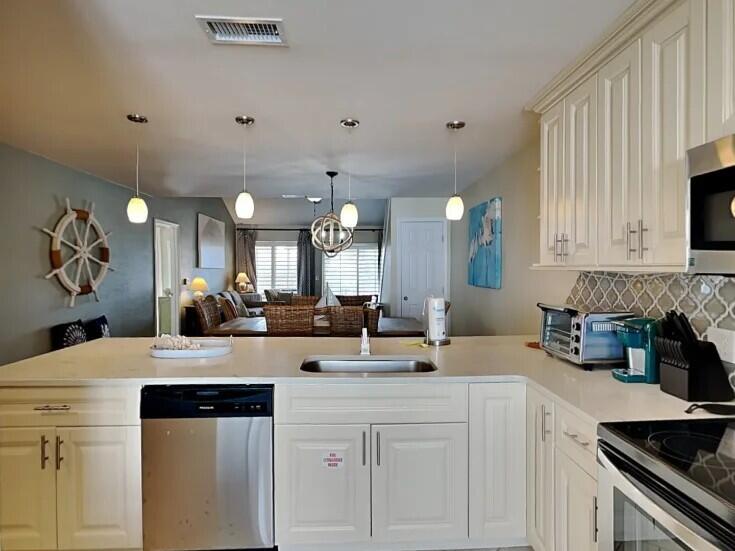 4984 W County Highway 30A Road, APT 7B