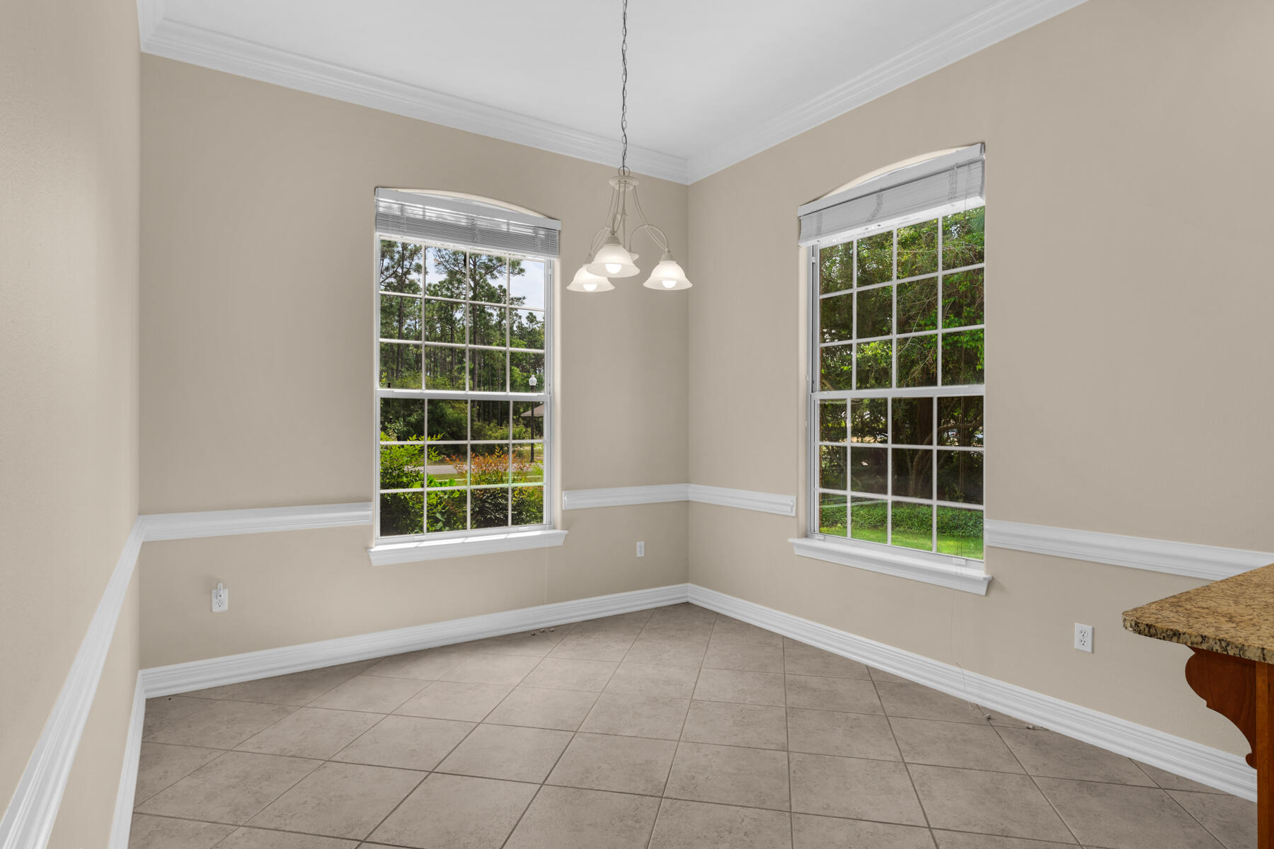 155 E Club House Drive