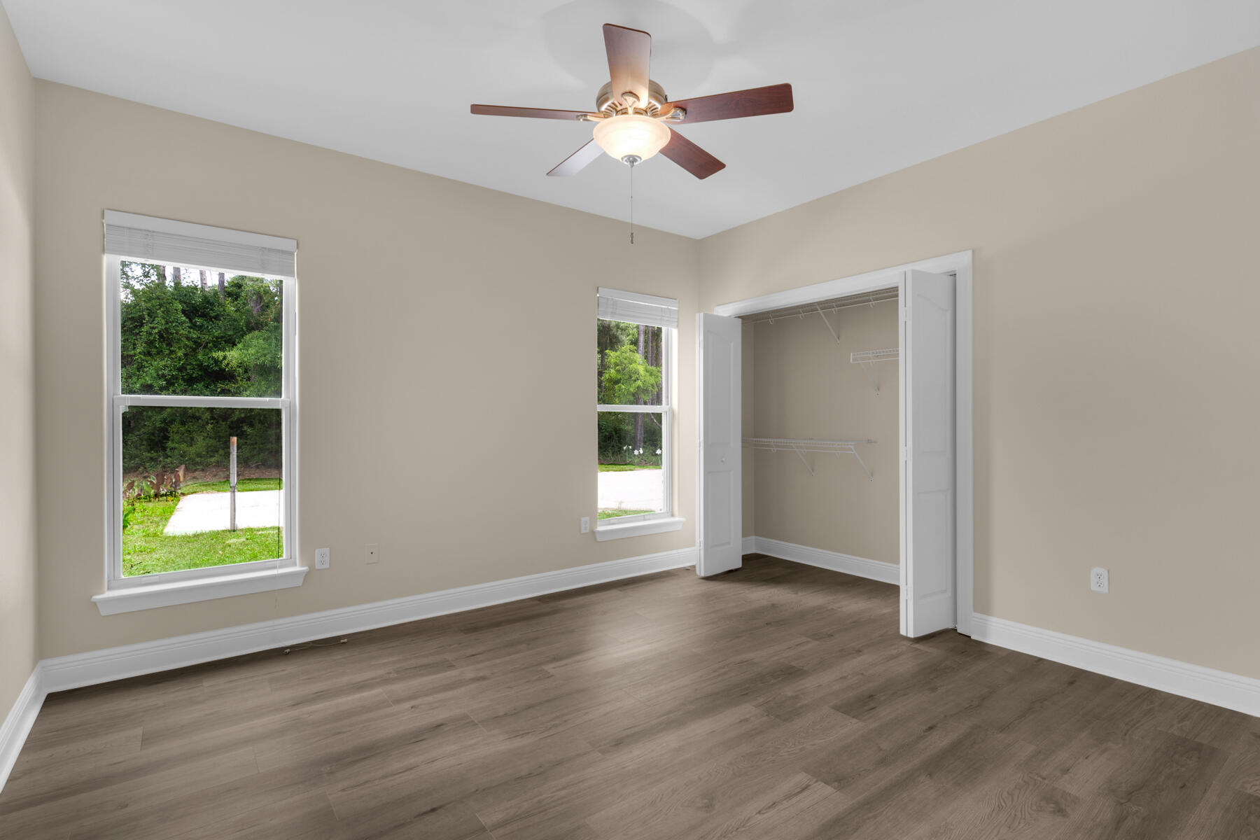 155 E Club House Drive