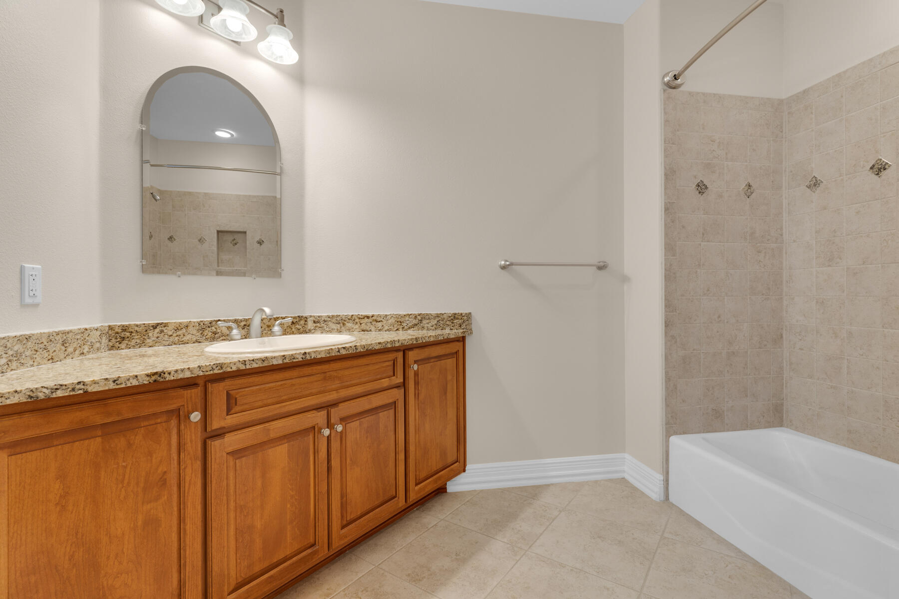 155 E Club House Drive