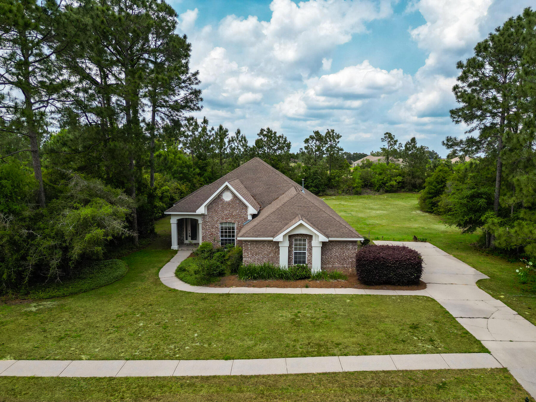 155 E Club House Drive