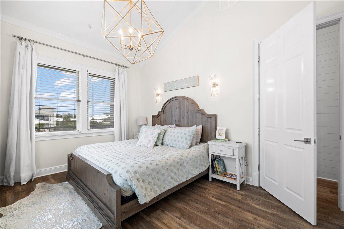 6073 W County Highway 30A, APT 205