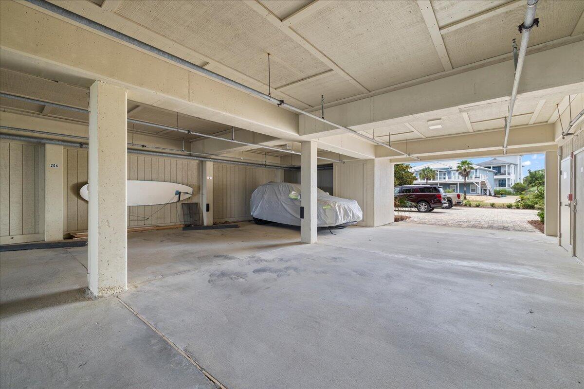 6073 W County Highway 30A, APT 205