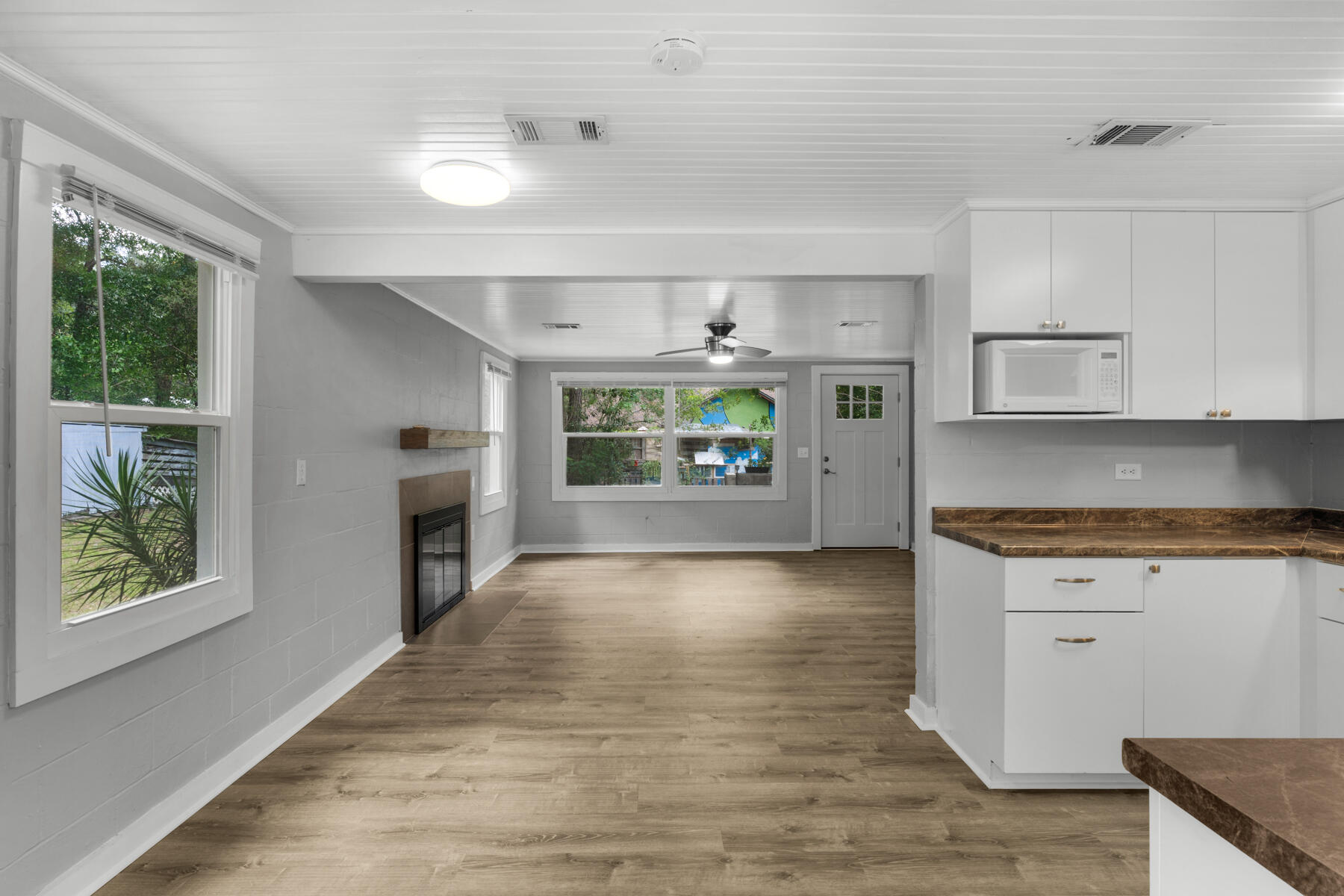 771 Alaqua Drive