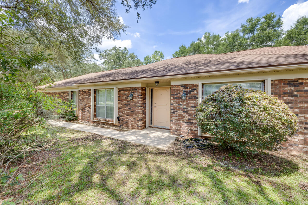 2601 Edgewater Drive