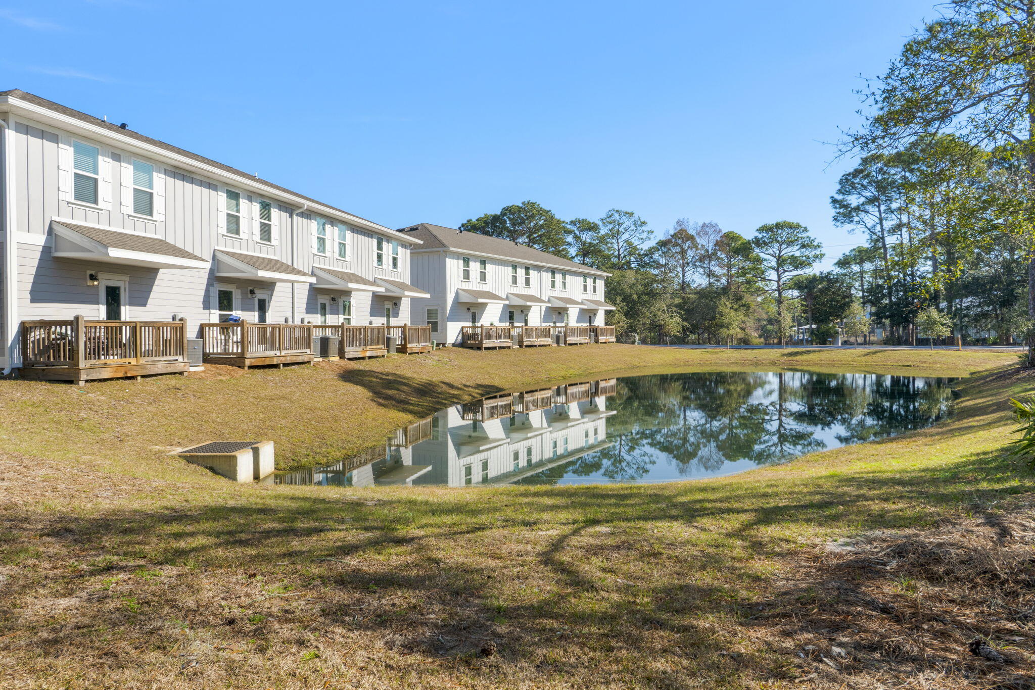 73 Sandhill Pines Drive