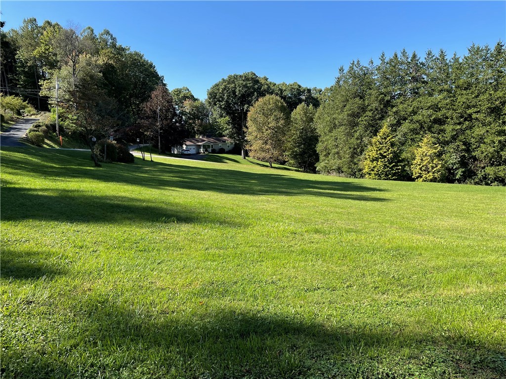 LOT 305 BEECH HILLS RD