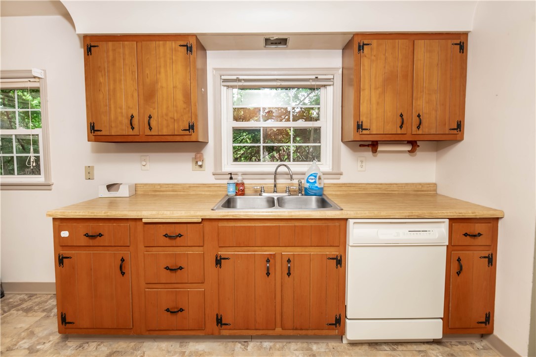 2249 Pleasantview Dr