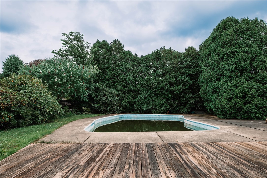 2249 Pleasantview Dr