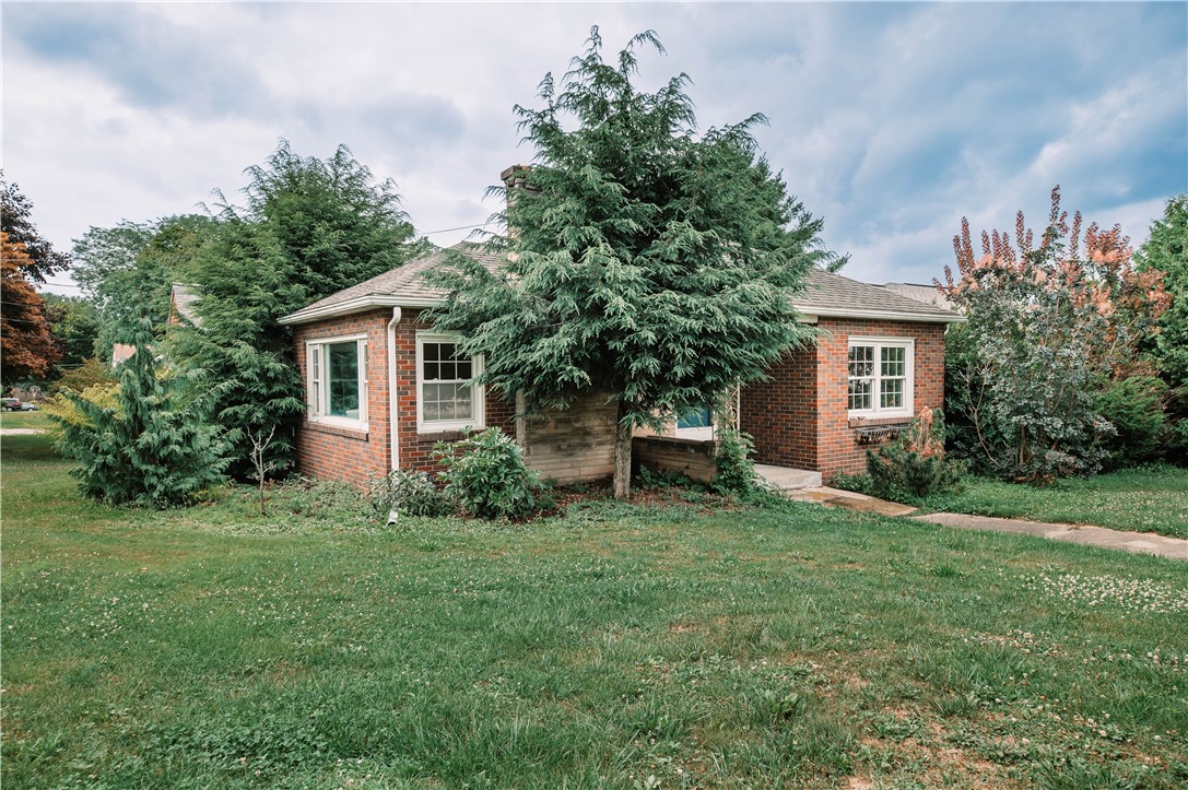 2249 Pleasantview Dr