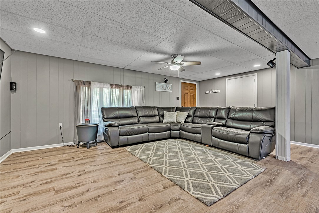 376 White School Road