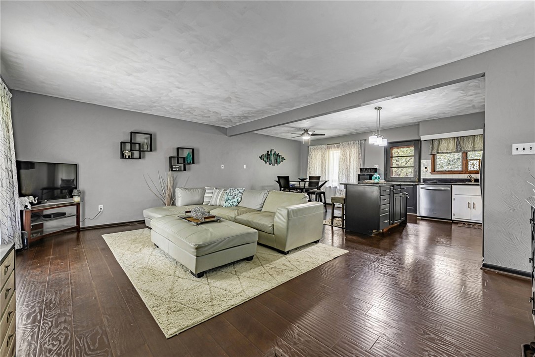 376 White School Road