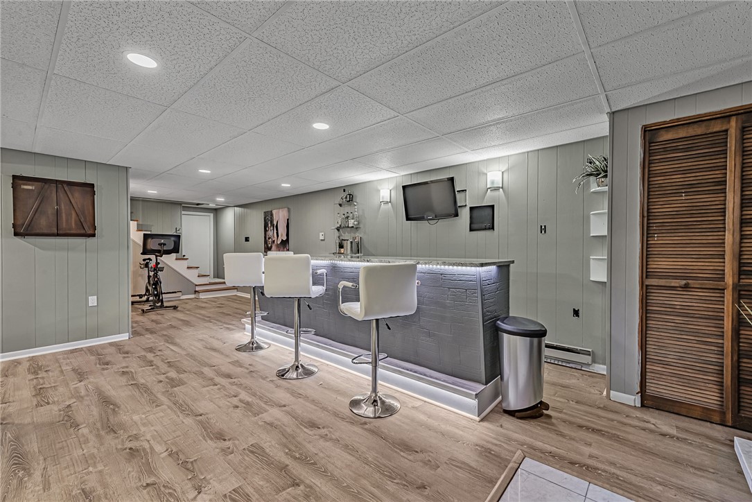 376 White School Road