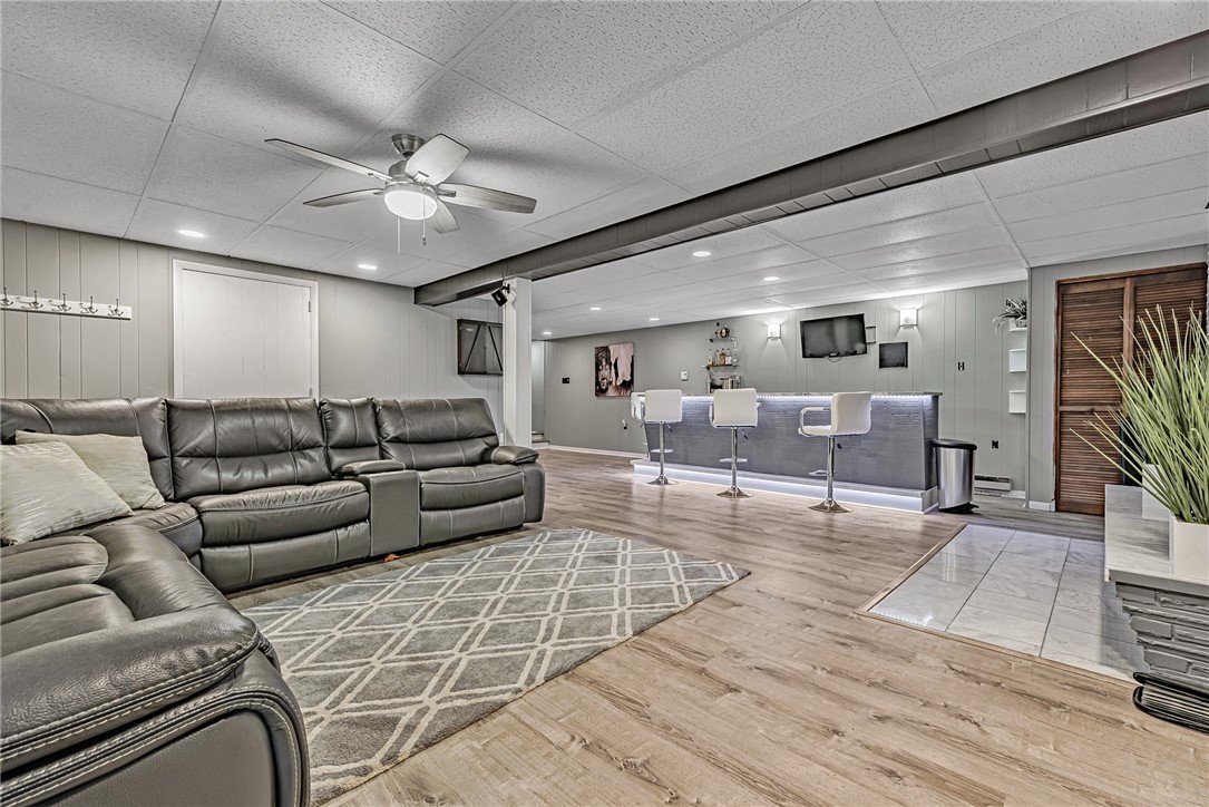 376 White School Road