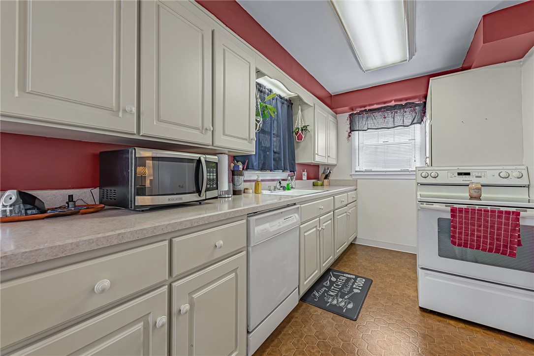 123 Washington Street