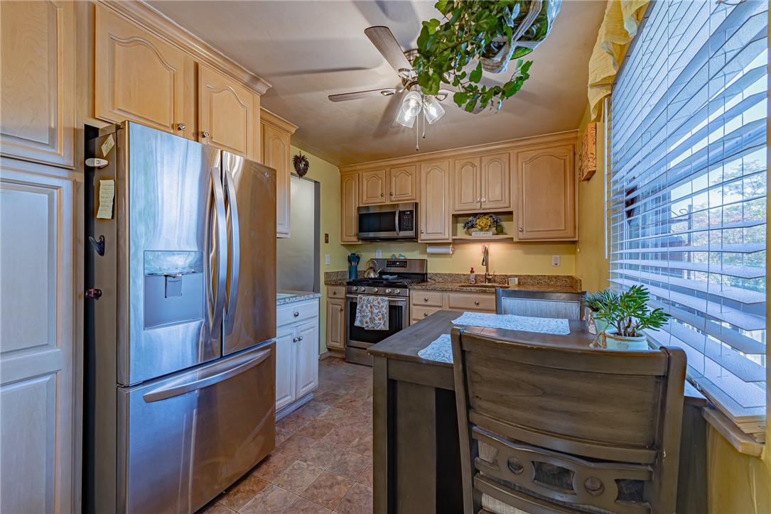 725 Cottonwood Drive