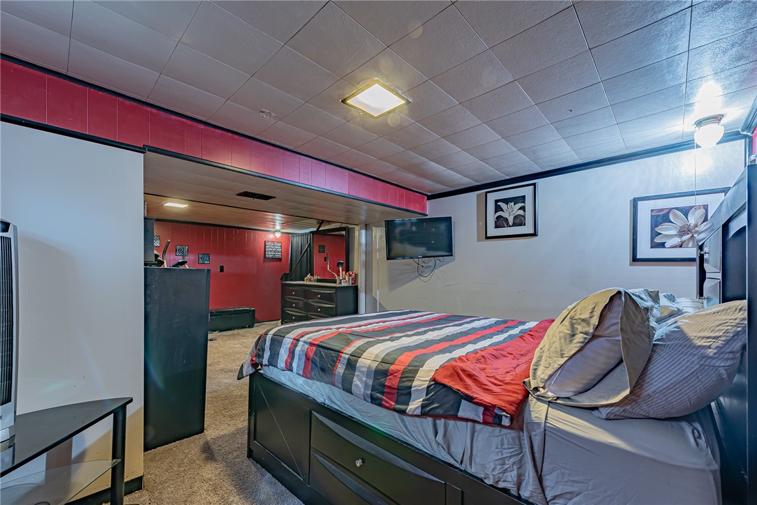 725 Cottonwood Drive