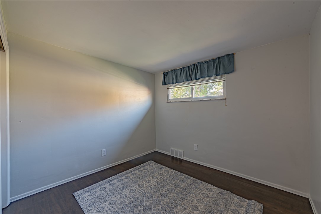 725 Cottonwood Drive