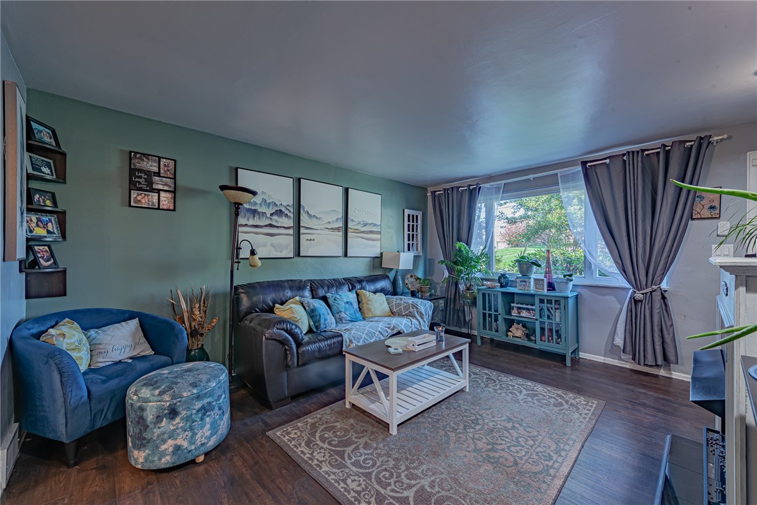 725 Cottonwood Drive