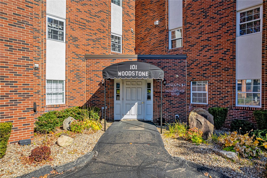 101 Woodstone Lane 13