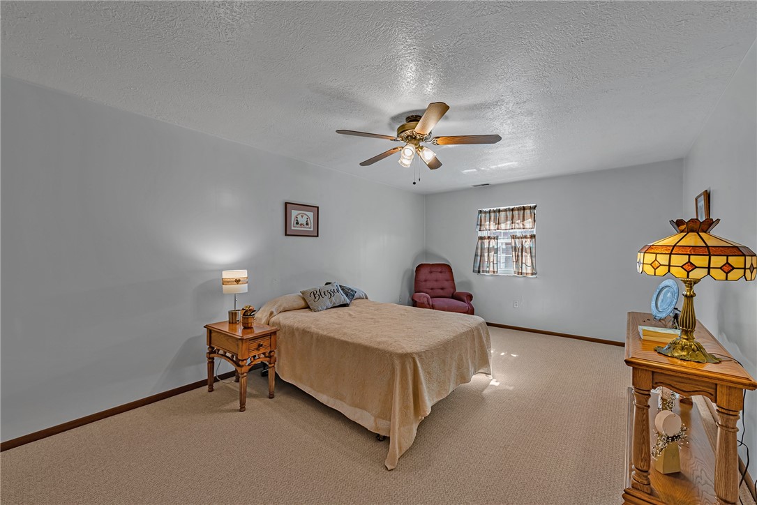 101 Woodstone Lane 13