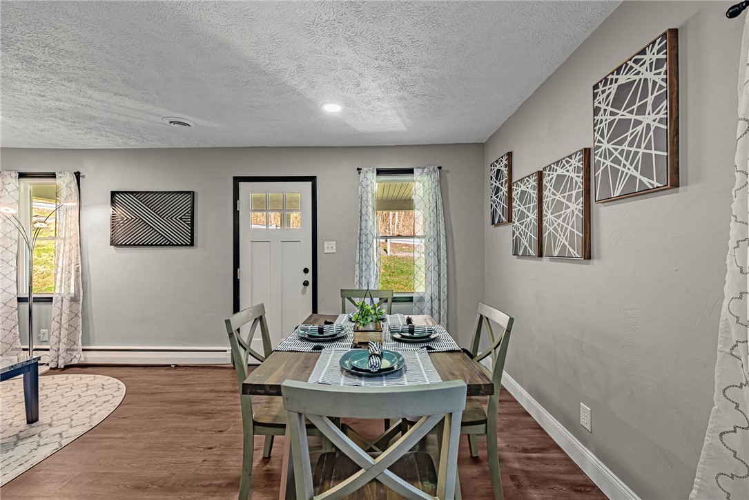 2560 Pleasant Valley Rd