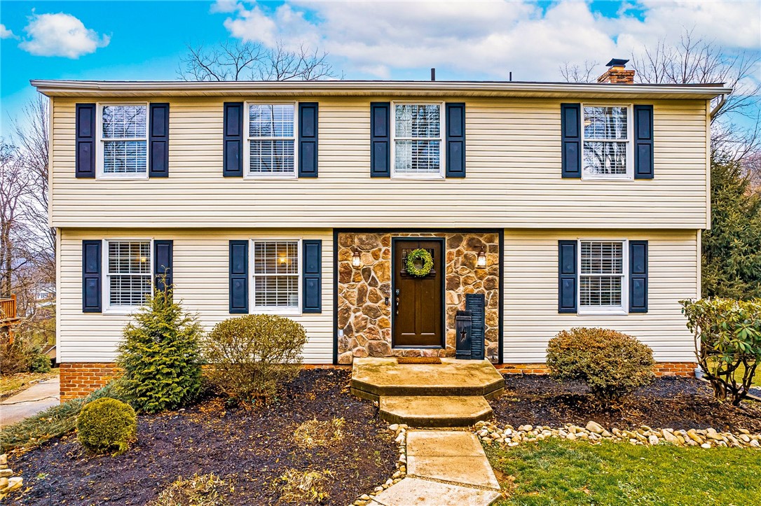 5868 Claridge Export Road