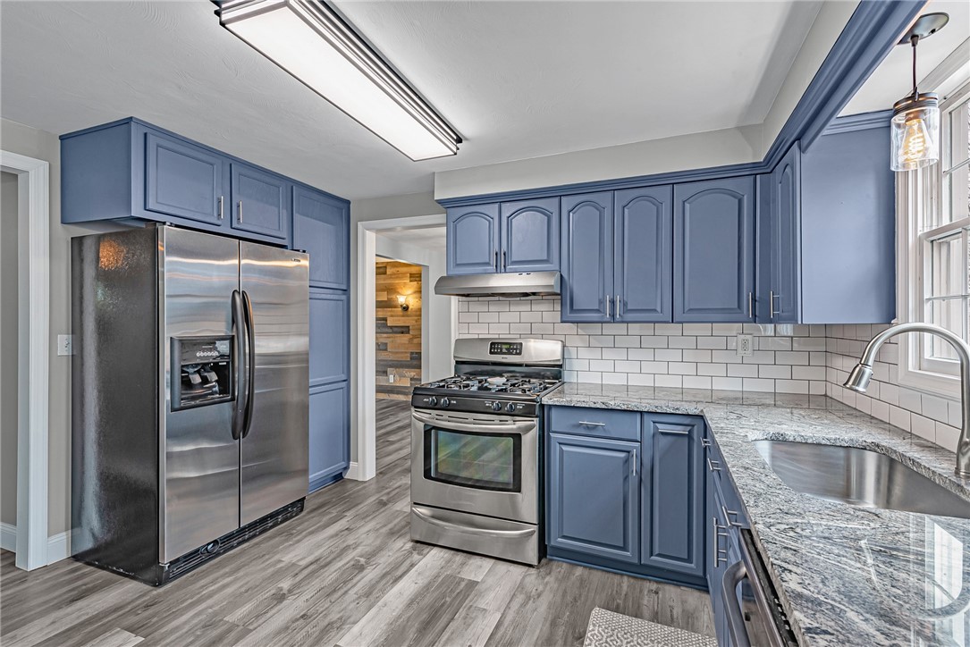 5868 Claridge Export Road