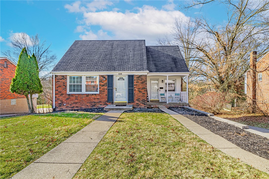 126 Crescent Garden Dr