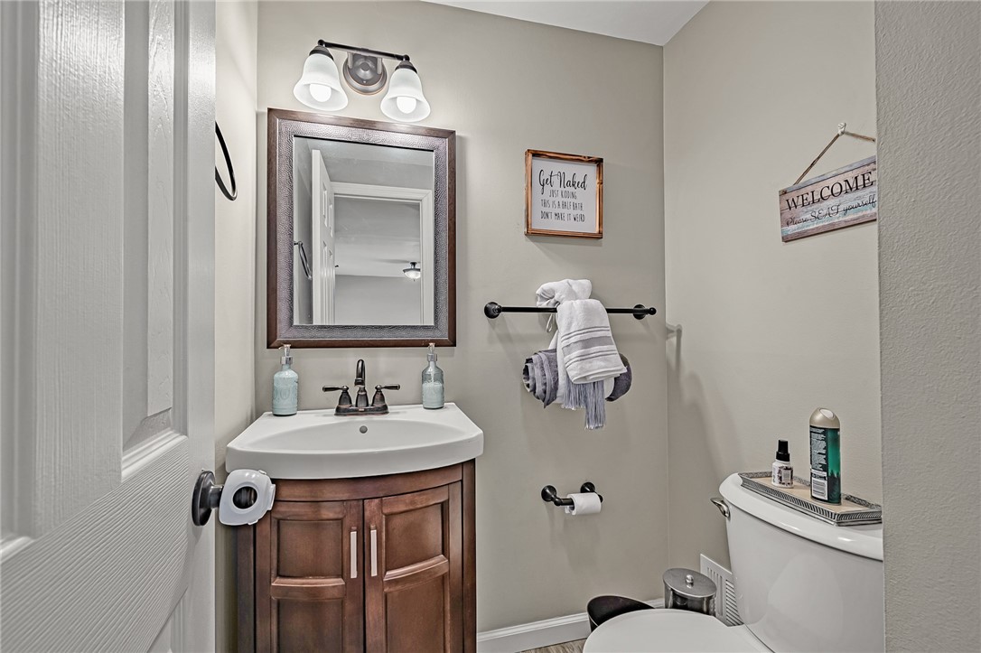 126 Crescent Garden Dr