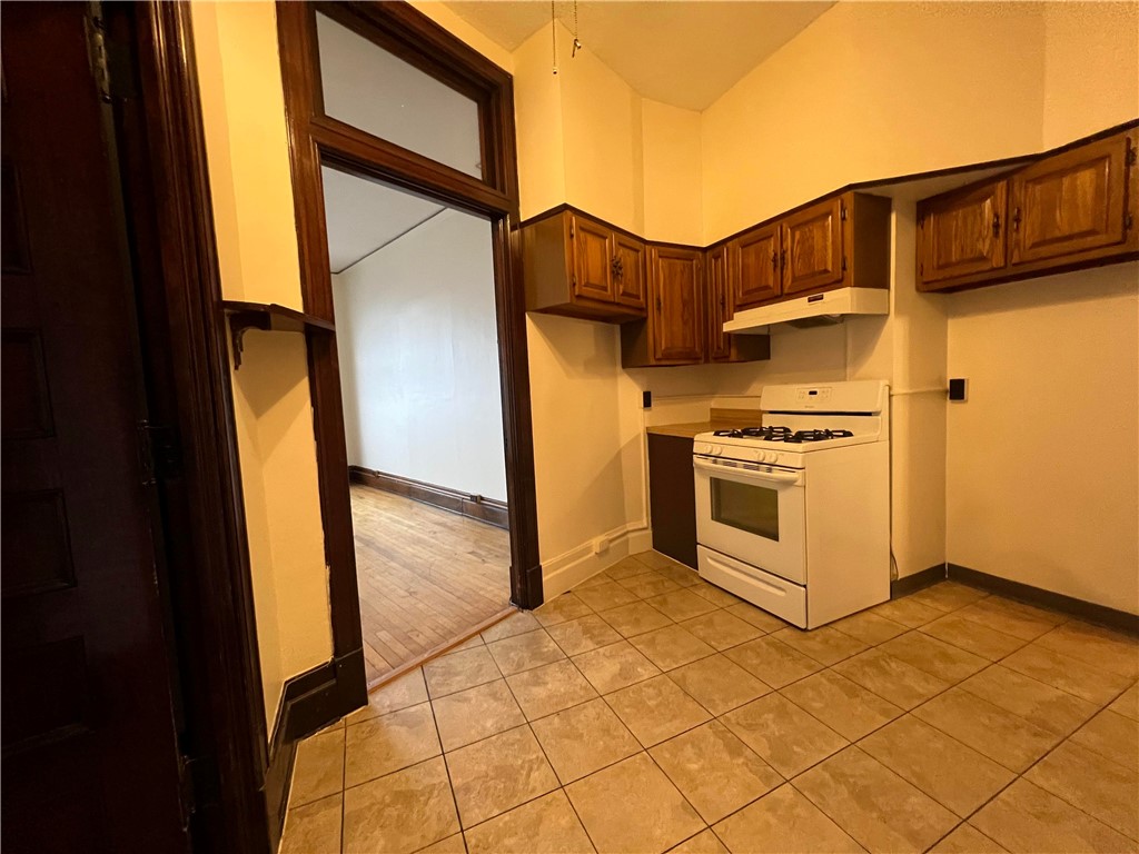 50 W Main Street 1005