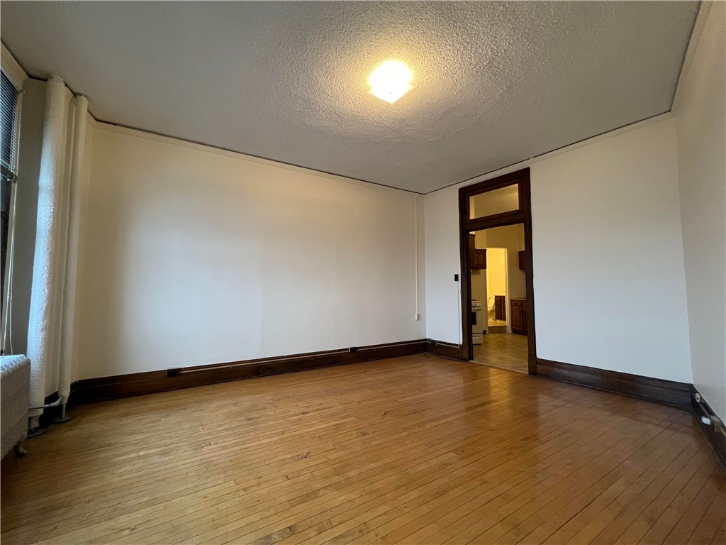 50 W Main Street 1005