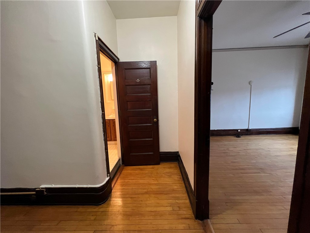 50 W Main Street 1000