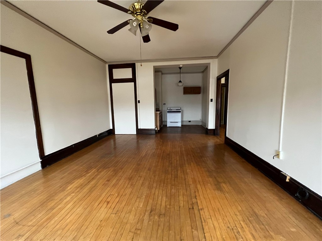 50 W Main Street 1000