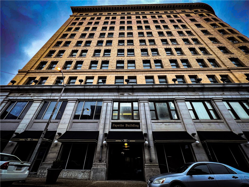 50 W Main Street 1000