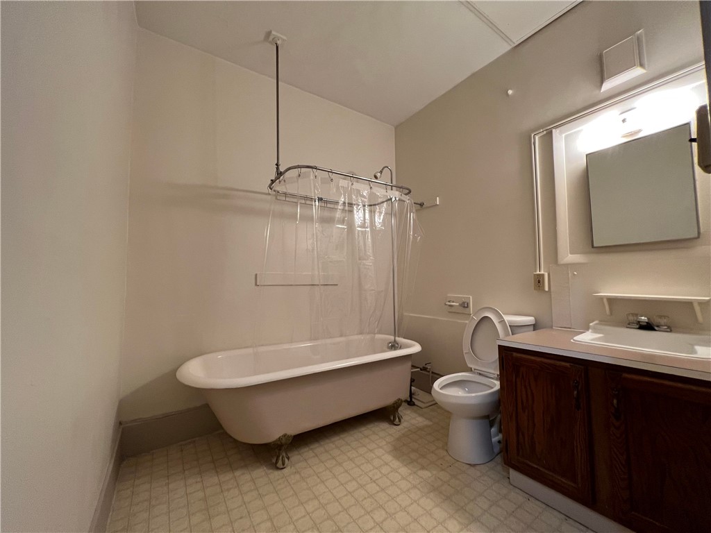 50 W Main Street 1000