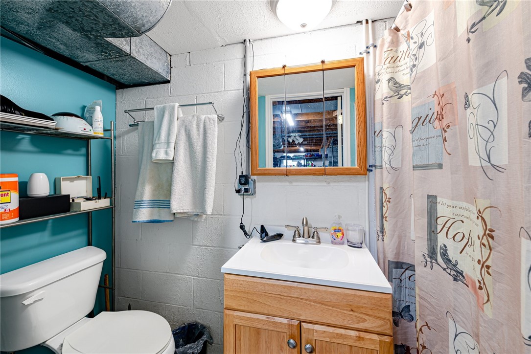 1025 Chestnut Street