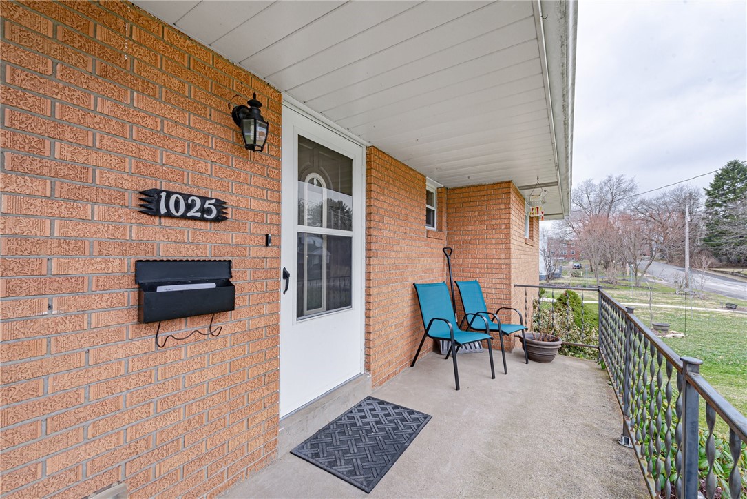 1025 Chestnut Street