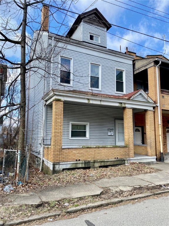 2749 Glen Mawr Street